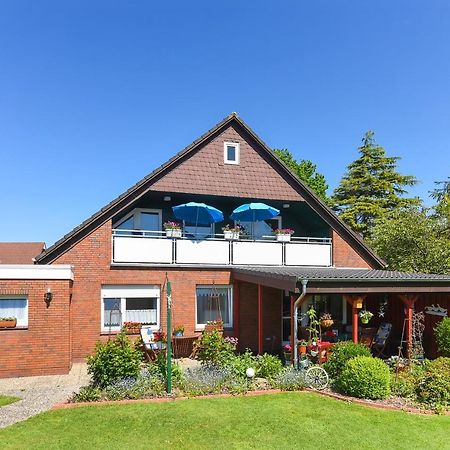 Ferienwohnung Haus Heimathafen Esens Dış mekan fotoğraf