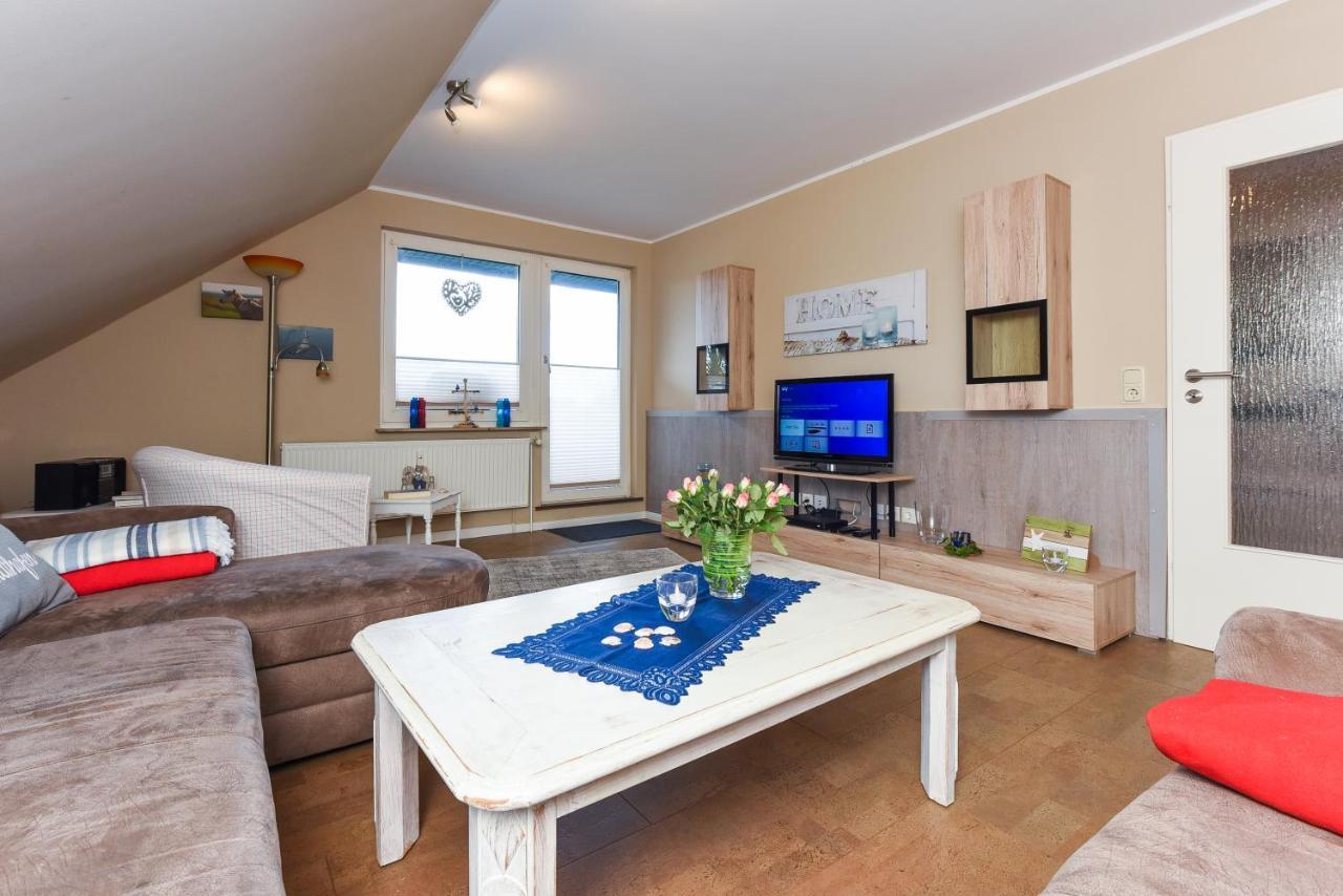 Ferienwohnung Haus Heimathafen Esens Dış mekan fotoğraf