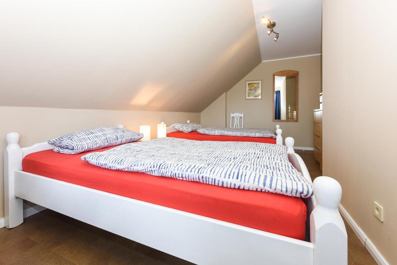 Ferienwohnung Haus Heimathafen Esens Dış mekan fotoğraf