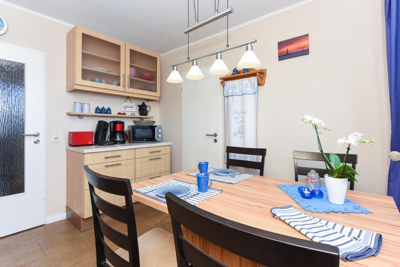 Ferienwohnung Haus Heimathafen Esens Dış mekan fotoğraf