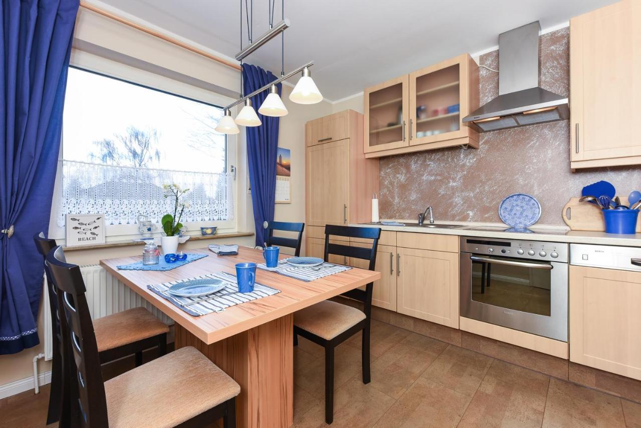 Ferienwohnung Haus Heimathafen Esens Dış mekan fotoğraf