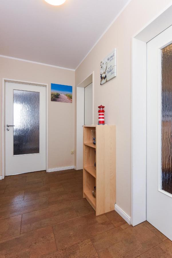 Ferienwohnung Haus Heimathafen Esens Dış mekan fotoğraf
